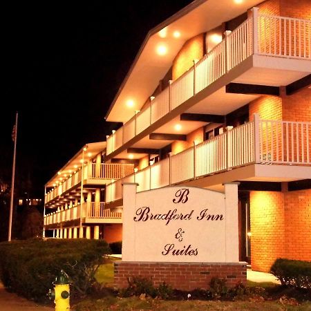 Bradford Inn And Suites Plymouth Exterior photo